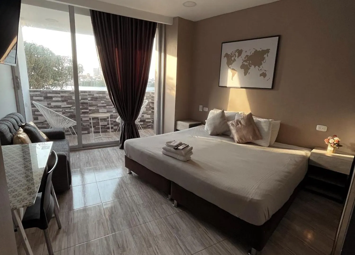Suite Con Balcon Cerca Al Centro Cartagena 0*,