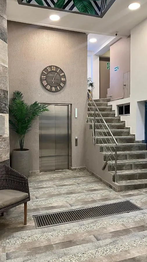 Suite Con Balcon Cerca Al Centro Cartagena Appartement