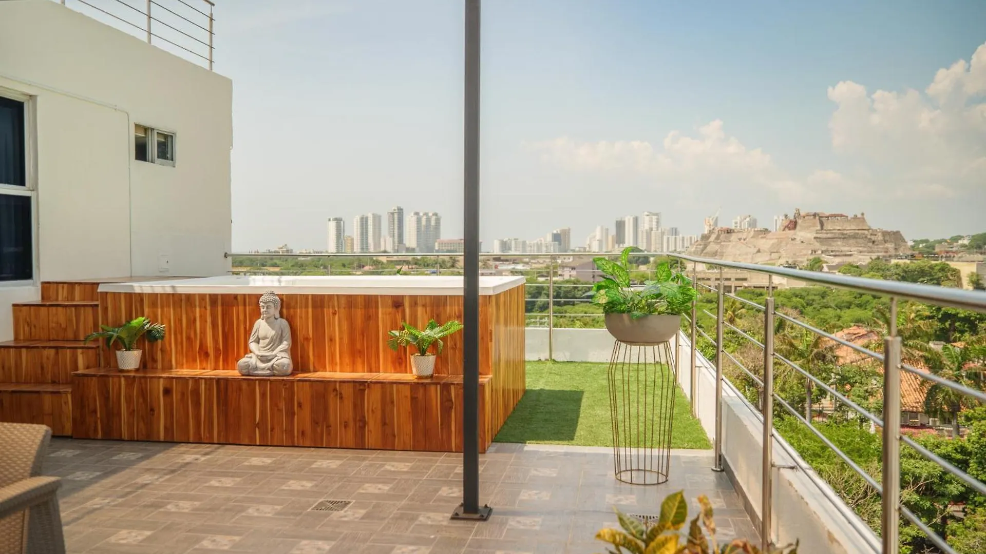 Suite Con Balcon Cerca Al Centro Cartagena شقة
